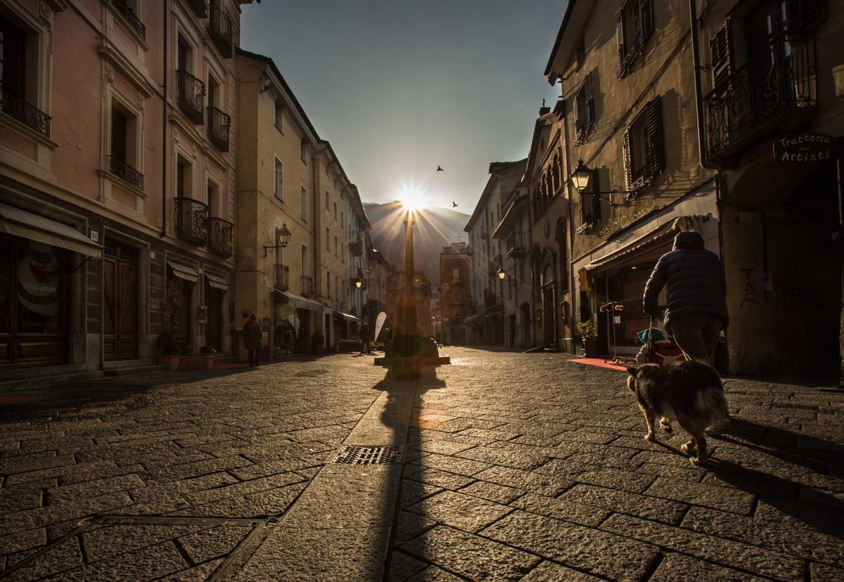 Il sorgere del sole in allineamento sul Cardo Maximus al solstizio d'inverno (Enrico Romanzi)
