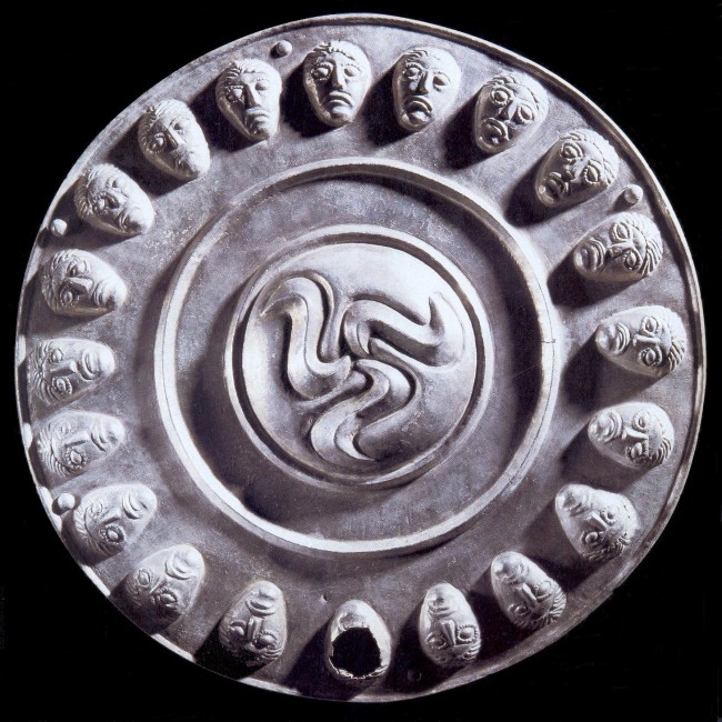 Falera in argento da Manerbio (BS) - III sec. a.C.