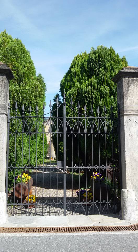 18582466_757648974408235_3102864839609748370_n