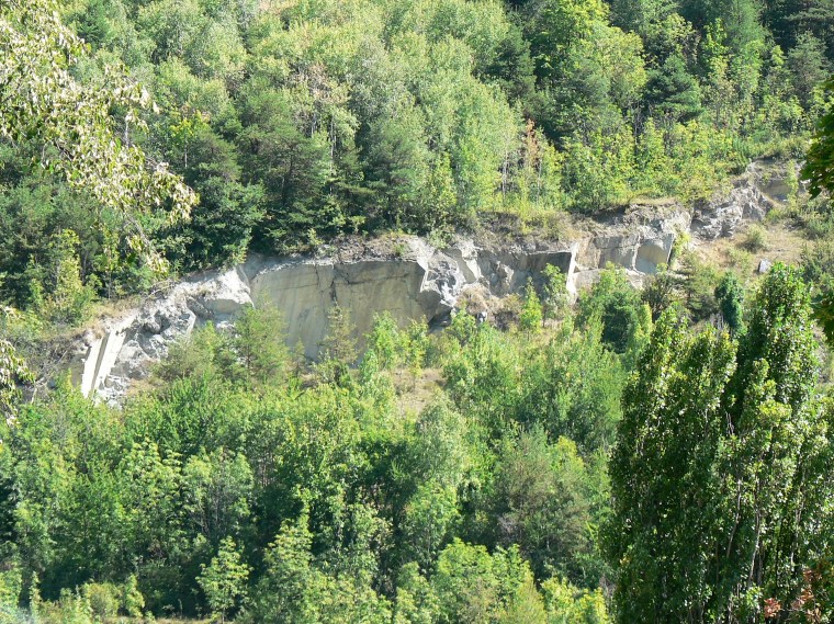 Aymavilles. Le cave di marmo abbandonate (da Wikipedia)