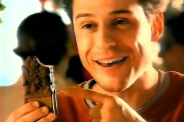 Maxibon-Motta-il-gusto-del-gelato-e-la-bellezza-di-Stefano-Accorsi